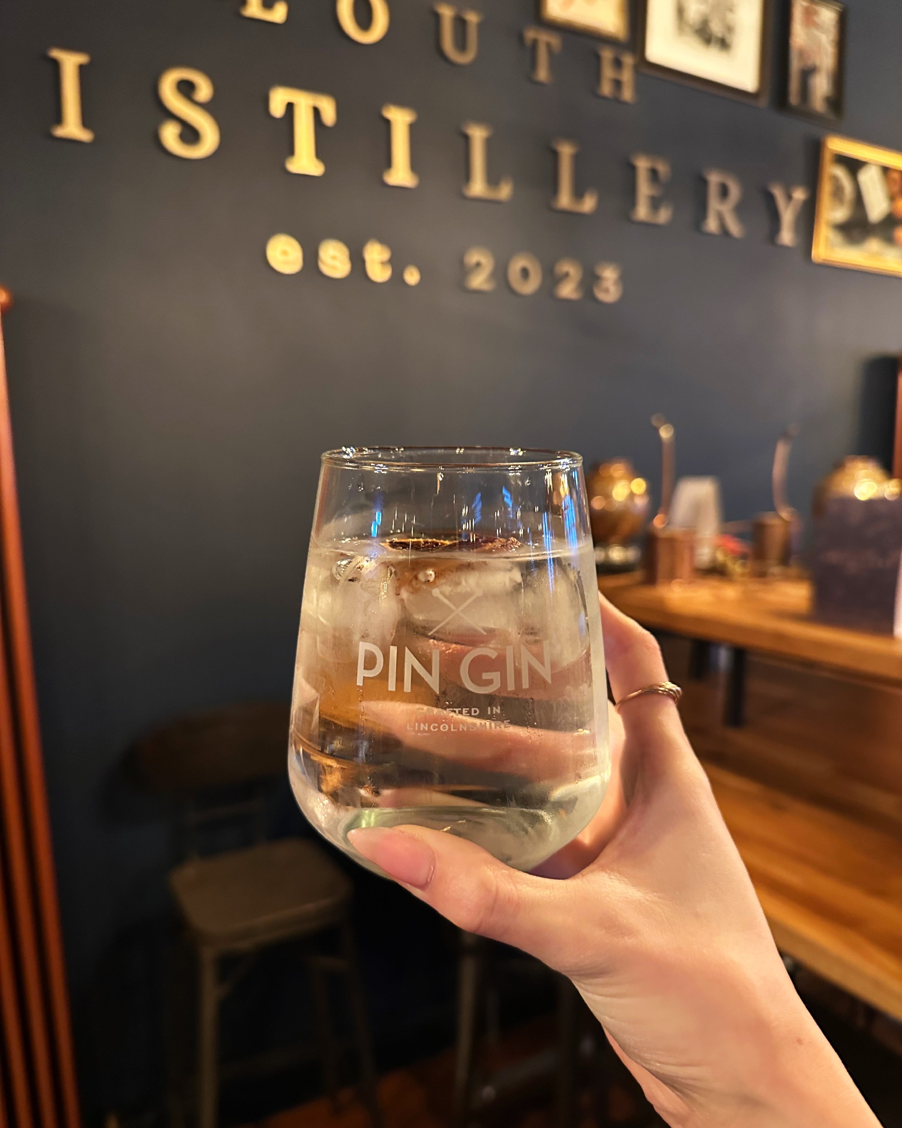 Pin Gin glass image 1