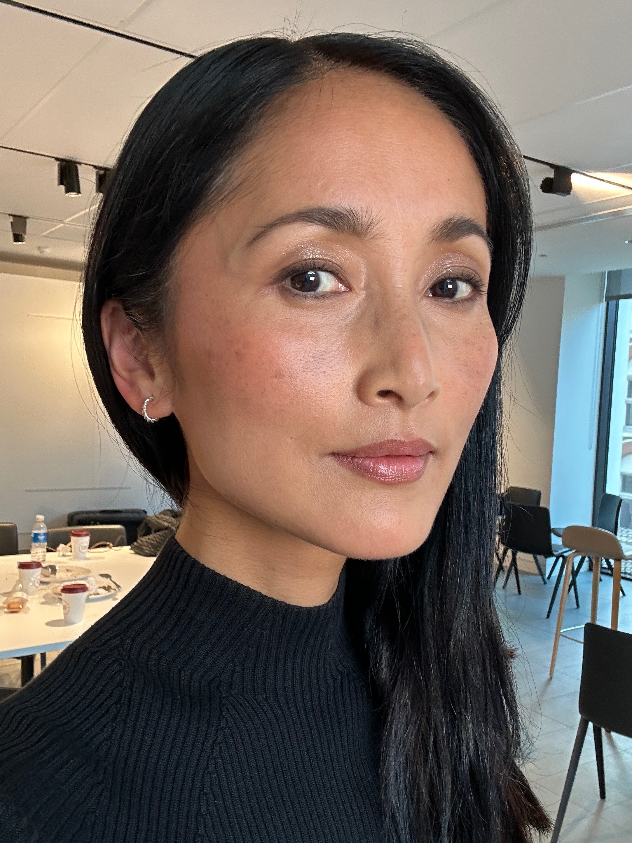 Summer Glam - Makeup Masterclass with Zara Findlay